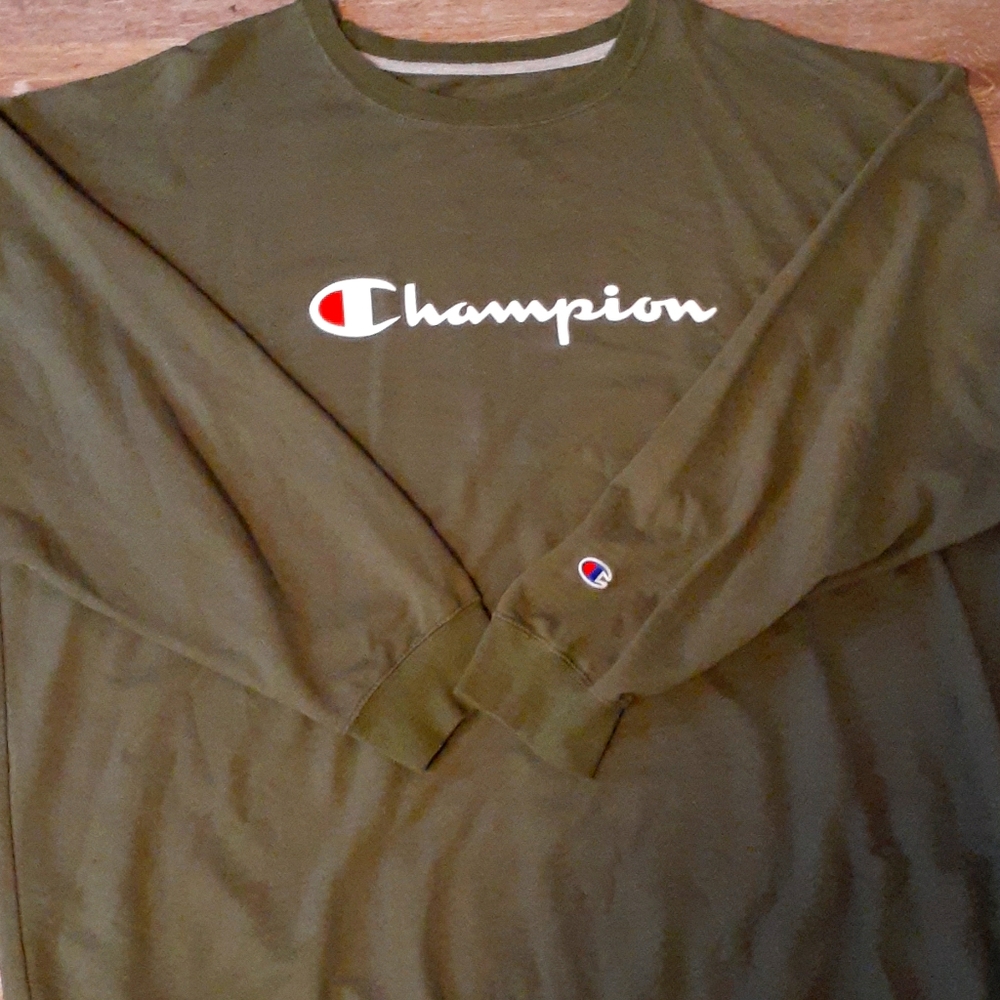 Champion Crew Sweater